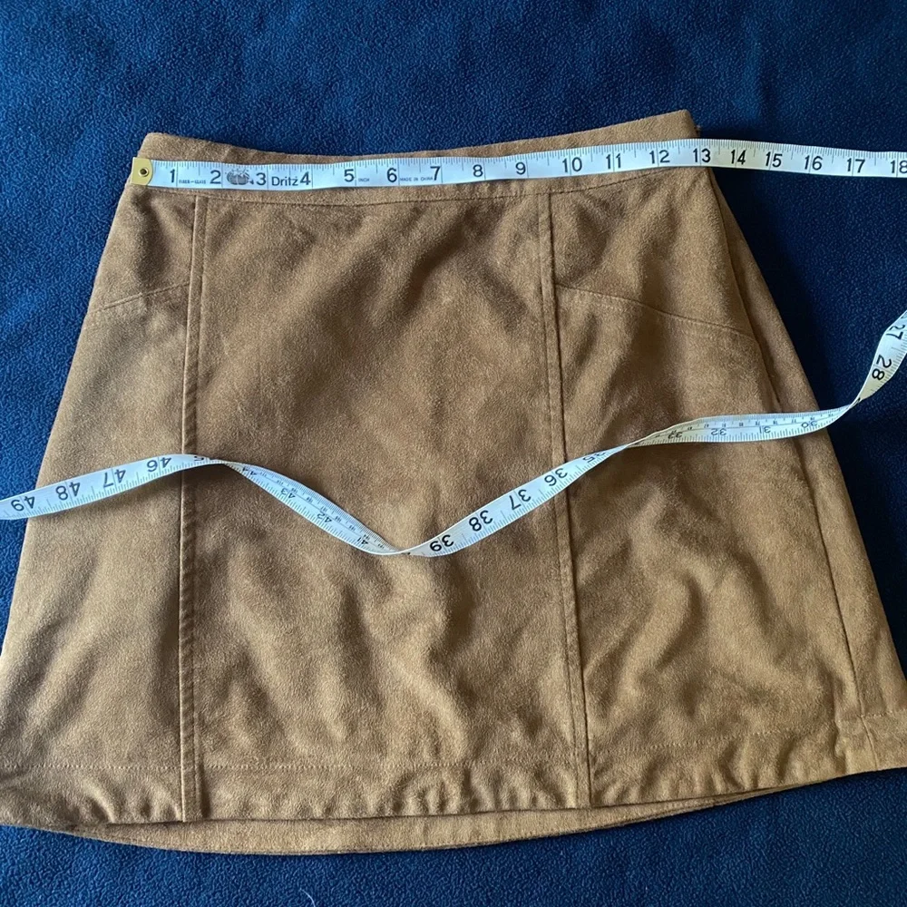 A&F microsuede skirt excellent condition - Picture 6 of 6